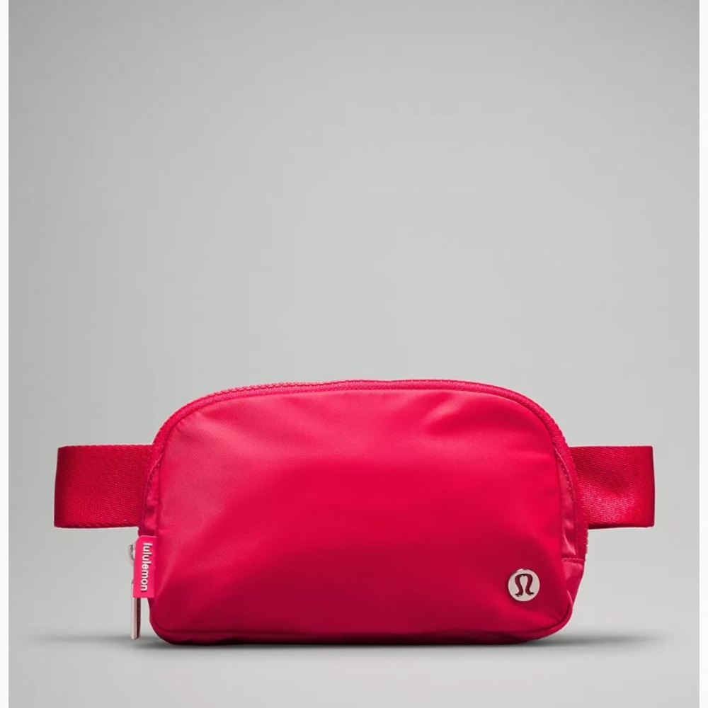Everywhere Belt Bag 1L